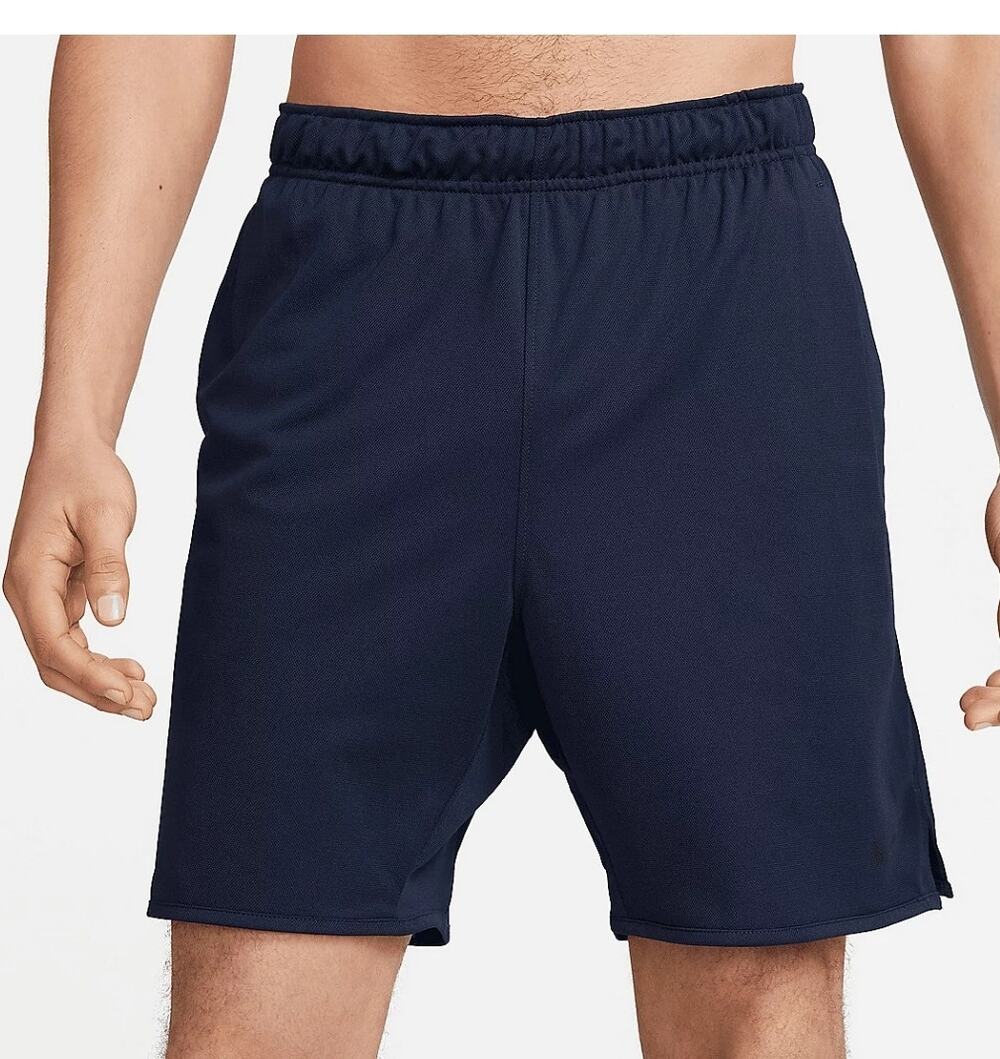 Nike Men's Dri-FIT Totality Knit Unlined Fitness Shorts 7 in size Medium